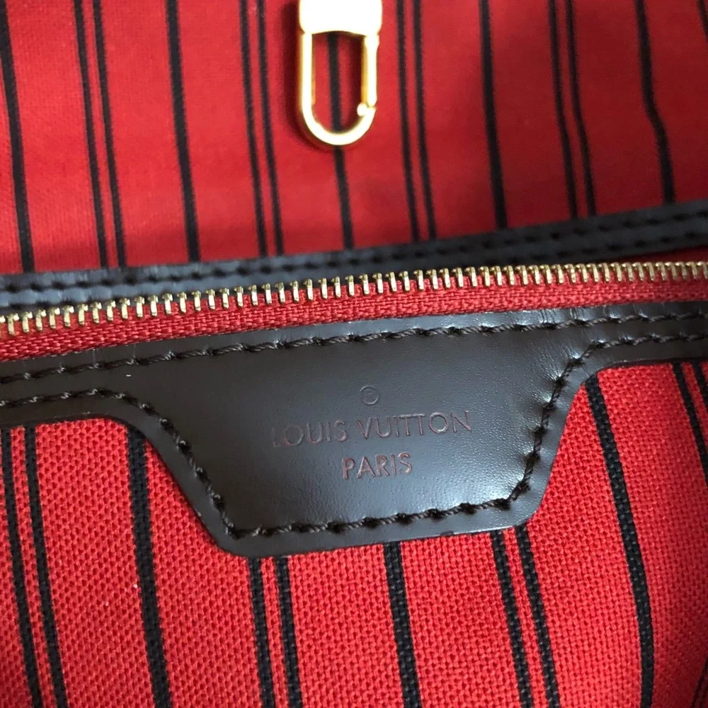 Louis Vuitton classic louis